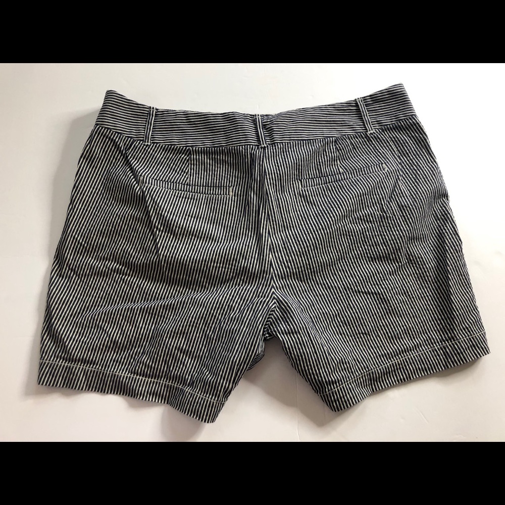 Loft 6” shorts. Blue and white striped. - Picture 3 of 5